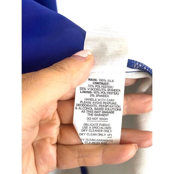 NICHOLAS Blue Midi Dress with Elegant Silhouette - Picture 15 of 16